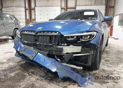 2019 BMW 330I xDrive z USA, uszkodzony, nr VIN WBA5R7C52KAJ81883